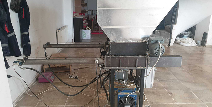 Chip Pressing Machine